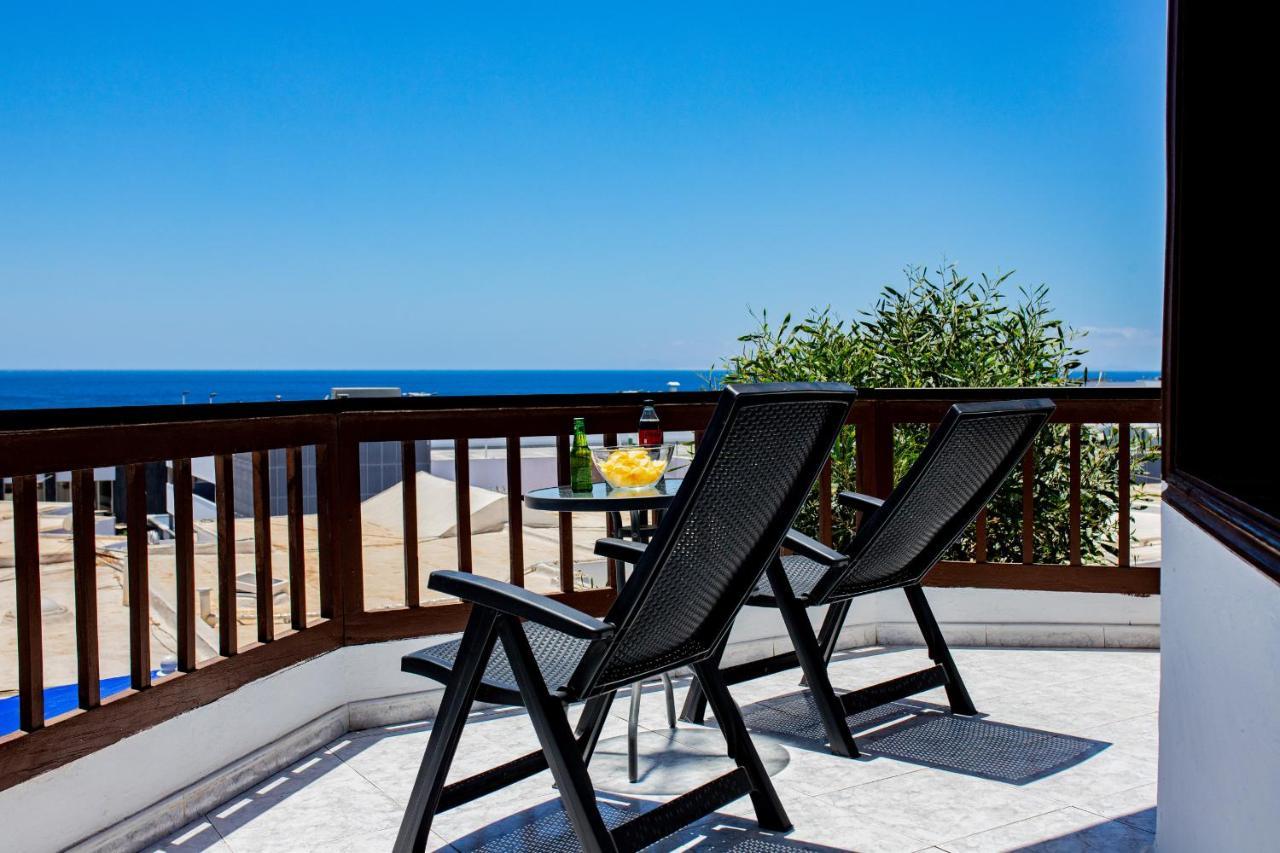 Appartement Penthouse Ocean View Puerto Del Carmen à Puerto del Carmen  Extérieur photo